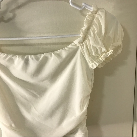 3/$15 Tic toc off white ruched corset crop top size Small - Picture 7 of 8